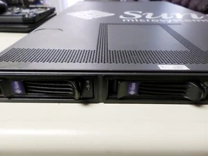 SUN SUNFIRE V20Z SERVER 2 AMD 248 CPU 2.2 GHz 4 GB RAM X2 73GB HARD DRIVES - Picture 1 of 24