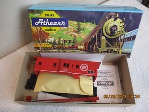 NEW-Athearn HO Kit 1175 MOPAC Bay Window CABOOSE MISSOURI PACIFIC-R2-8080