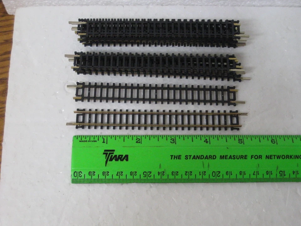 N SCALE NICKEL SILVER STRAIGHT TRACK 12 PIECES   #3904S - Image 1 of 2