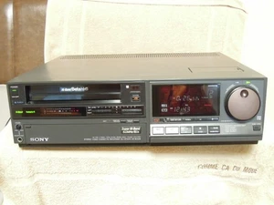 Sony SL-HF3000 Cassette Deck Beta VCR Black Good working - Picture 1 of 10