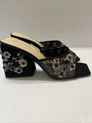 Betsy Johnson Women’s 9.5 Shoe Black Silver Embroidered Flowers Beaded Chunky  - Image 1 of 4