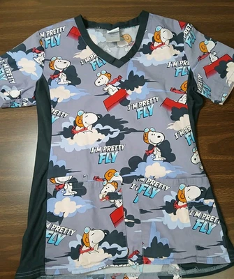 Snoopy Peanuts I"m Pretty Fly Scrubs Nurse Top V-Neck Shirt Women's Size XXS - Image 1 of 4