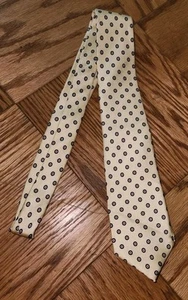 Chadwick Tie - Picture 1 of 7