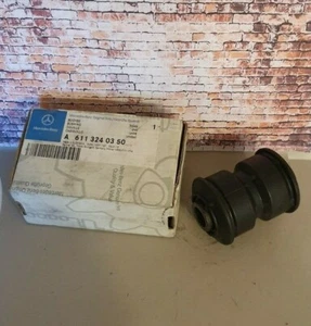 Mercedes-Benz W904 Sprinter Buchse vorne Hinterfeder A6113240350 neuwertig MB - Bild 1 von 1