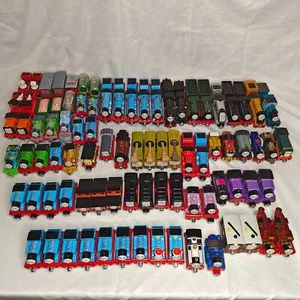 YOU CHOOSE - GRADE A - Take Along / Take-n-Play Thomas & Friends Diecast Railwa - Picture 1 of 37