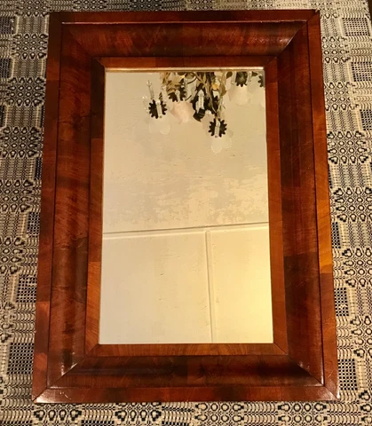 American Empire Ogee Mahogany Veneered Looking Glass ca 1840-1860 33” x 23” Cover