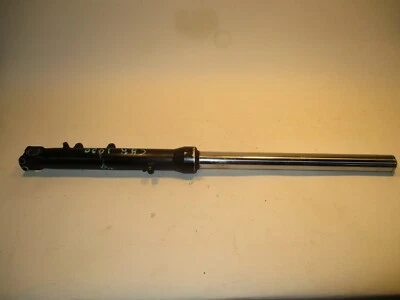 Garfo dianteiro direito Honda CBR1000 1988 OEM tubo de choque 1987 CBR1000F Hurricane - Imagem 1 de 4