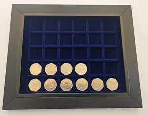 Münzen Medaille Medaille Medaillon Abzeichen 50 Pence Münze schwarz Display Rahmen - Bild 1 von 6