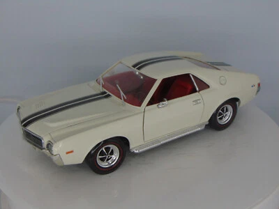 ERTL 1968/69 CHRYSLER AMX 1:18 - Image 1 of 4