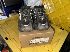 Size 11.5- Adidas Yeezy Boost 700 V2 Geode Kanye West Brown Earth Tone Used - Picture 1 of 7