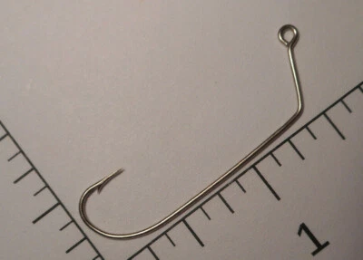 MUSTAD #4 FLY TYING SPROAT JIG Hooks Special long shank bent 60* FINE WIRE 38921 - Image 1 of 4
