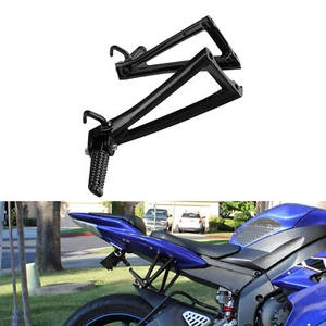 Black Passenger Footrest Pegs Bracket Fit For Yamaha YZF R6 YZFR6 06-16 Aluminum - Picture 1 of 8