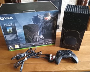Microsoft Xbox Series X 1TB Console Halo Infinite Limited Edition Bundle No Game