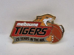 25 Years Melbourne Tigers NBL Basketball baseball pin badge - Bild 1 von 2
