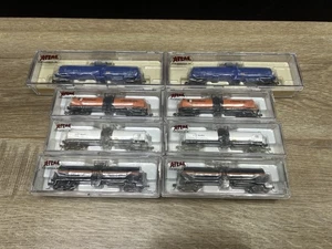 Atlas N Scale Union Carbide ACFX Hooker Chemical Tank Car Lot Of 8 - Picture 1 of 14