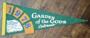 1978 Colorado Garden of the Gods DATED soft felt pennant Pikes Peak Gateway----- - Picture 1 of 1