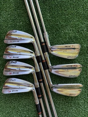 Wilson Staff Gooseneck 3-9 Iron Set Steel Shafts Stiff Flex - READ Description - Image 1 of 4