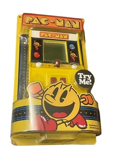 Pac-Man Handheld Retro Mini Arcade Classic Working Basic Fun Bandai Namco 09521 - Picture 1 of 4