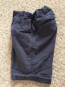 Boys Gap Navy Shorts Size 4 R - Picture 1 of 3