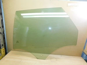 FORD MONDEO MK4 ESTATE 2007-2014 REAR LEFT PASSENGER SIDE WINDOW GLASS - Picture 1 of 2