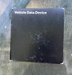 DISPOSITIVO DE DATOS DE VEHÍCULOS VERIZON VZ-0410 -002-US CON SELECCIÓN DE CABLES DE CONEXIÓN - Imagen 1 de 12
