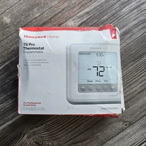 Termostato Programable Honeywell T6 Pro (TH6210U2001) Caja Muestra Desgaste - Imagen 1 de 4
