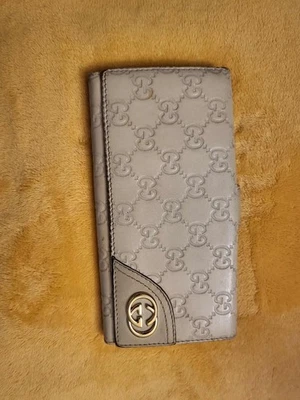 Auténtica billetera larga para mujer Gucci usada Foto 1 de 4