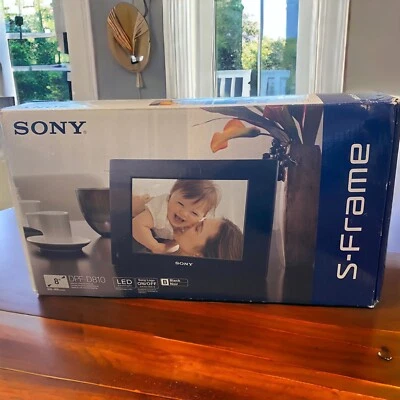 Sony DPF-D810 8" Digital Picture Frame New Open Box - Image 1 of 4