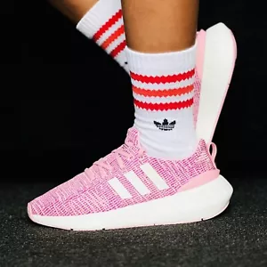 Adidas Swift Run 22 Junior Kids Size 5 Youth Sneaker Girls Pink Shoe #177 - Picture 1 of 19