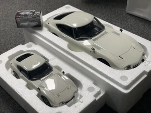 Limited 700 Samurai Kyosho 1/12 TOYOTA 2000GT+ 1/18 Autoart 1st Edition+1/64Tomy - Picture 1 of 8