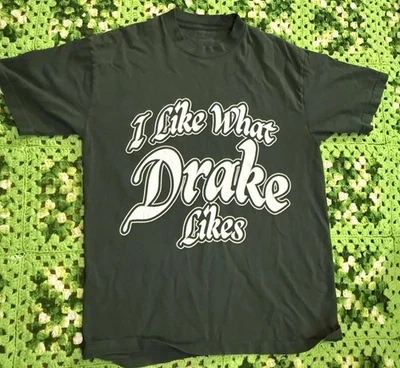 Camiseta Drake IAAB TOUR MERCH “Me gusta lo que le gusta a Drake” mediana OVO OFICIAL 2023 Foto 1 de 4