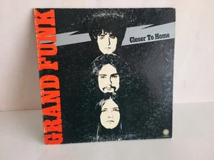 Grand Funk Railroad - Close to Home -Vinyl Gatefold LP Capitol SKAO471 Free Ship - Imagen 1 de 8