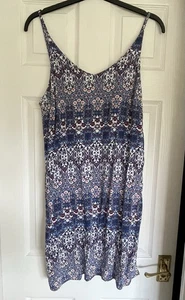 Pretty Sundress Size 14 - Picture 1 of 5