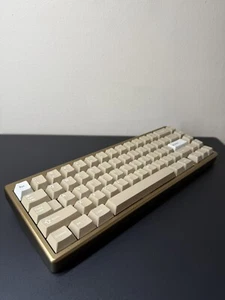 Rama Works Jules 65% Custom Keyboard (Assembled) OURO W/ GMK Sandstorm - Picture 1 of 11