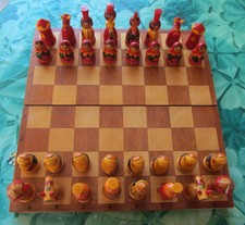VECCHI SCACCHI RUSSI MATRYOSHKA VINTAGE RUSSIAN CHESS WITH CHESSBOARD