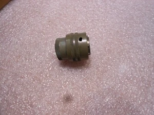 BENDIX / RAYTHEON CONNECTOR PART # 712201-397 NSN: 5935-00-878-0829 - Picture 1 of 3