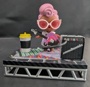 LOL Sorpresa Festival de Música Grunge Grrrl Muñeca Mini Figura Juguete MGA Niña Rock - Imagen 1 de 2