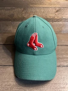 Twins Enterprise Green Red Sox Hat with Socks and Red Shamrock size Small - Picture 1 of 6