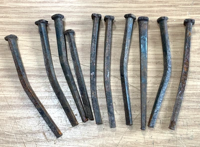 (10) 古董生锈的 4 英寸指甲锻造方形切割乡村弯曲装饰非常古老 — 第 1/4 张图片