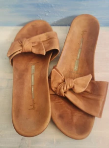 Funny Spirit Bow Kitten Tan Sandles Made in Italy Size 40 - Picture 1 of 7