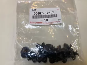 GENUINE 10x Toyota radiator cover clip, Plastic trim clip, Engine cover clip - Picture 1 of 6