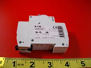 Disyuntor Cutler Hammer WMZS1B20 1 polo 20a 10kA 277vac 20 amp Eaton Nnb - Imagen 1 de 3