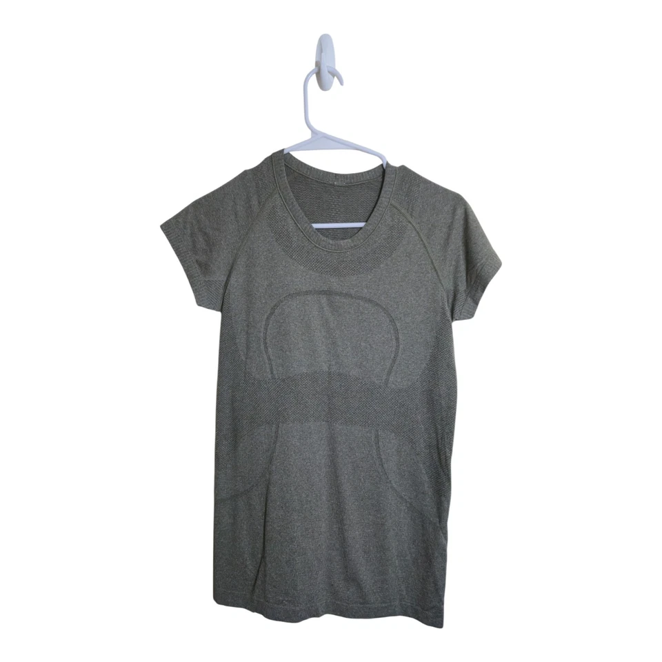 Рубашка женская Lululemon 6 Swiftly Tech спортивная беговая спортзал кроссфит Gorpcore  - Изображение 1 из 4