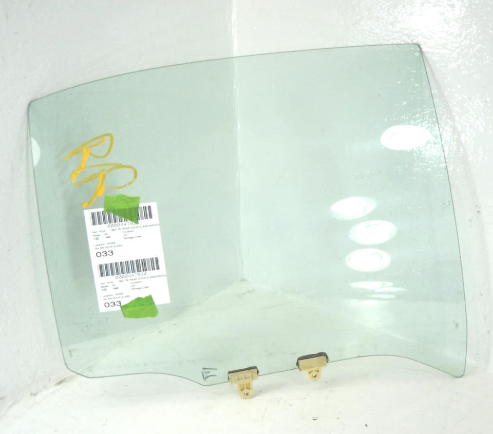 Infiniti I30 1996-1999 puerta trasera ventana vidrio pasajero derecho OEM Foto 1 de 2