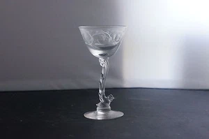 Cocktailglas mit schmaler Flöte - Bild 1 von 3