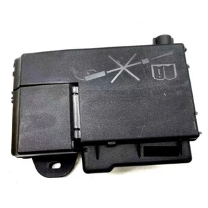 Fuse Box Block Battery Terminal Fit For Chevrolet Cruze 2011-2016 96999745 - Picture 1 of 5
