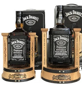 Jack Daniel's Pub Art Ltd Edit HUGE 3 LITRE Bottle & Cradle Boxed Set 2012-RARE! - Picture 1 of 16