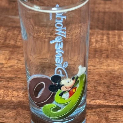 Vaso de tiro Mickey Mouse 2009 Walt Disney World Foto 1 de 2
