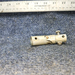 62834-002 | PIPER PA28-140 | Universal Joint Assy - Imagen 1 de 7