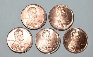 180q. DATE RUN OF 5 LINOLN SHIELD CENTS, ALL OFF CENTER ERRORS + 3 PARTIAL COLLR - Picture 1 of 2